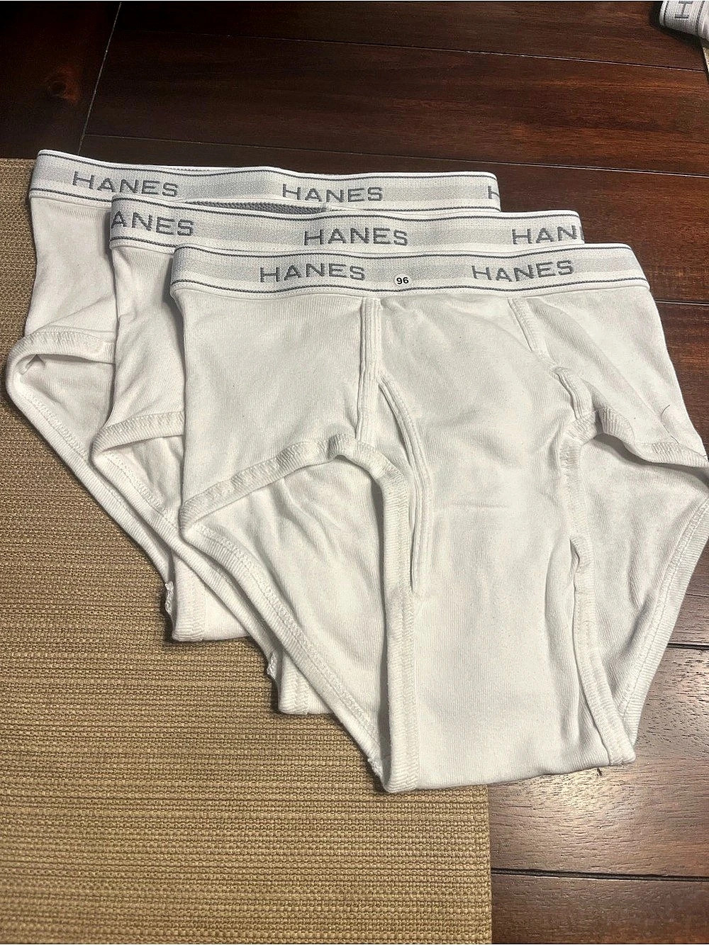 96”. 3 Classic blank Hanes Comfort Flex Briefs Men's Cotton Briefs White small